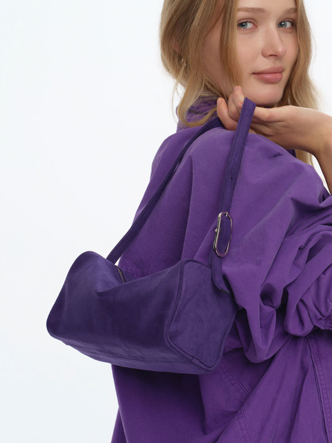 베이루트 BEAU SUEDE ROLLER BAG (DEEP PURPLE)