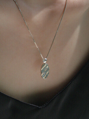 Ripple Necklace - oval type (925 silver)