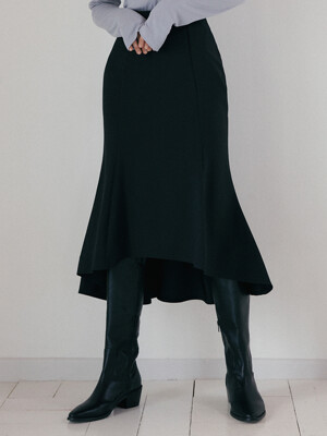 NUE WINDY PANEL LONG SKIRT BLACK