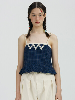 Via Bree lace top