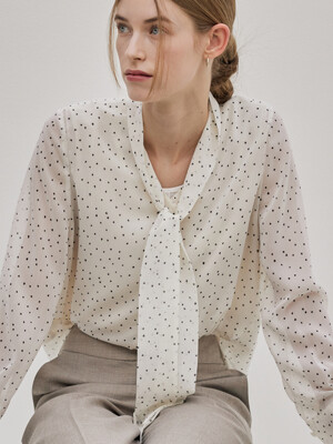 Heart Pattern Blouse_Ivory