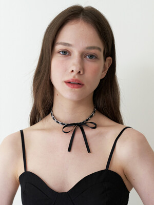 ribbon point chain choker necklace - black