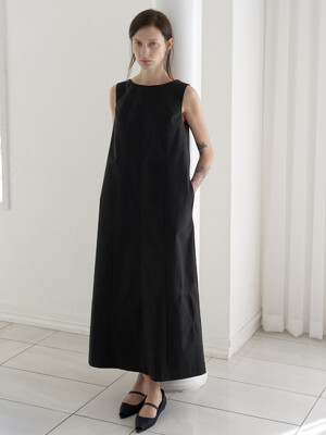 CALM TWO-WAY SLEEVELESS OPS_BLACK