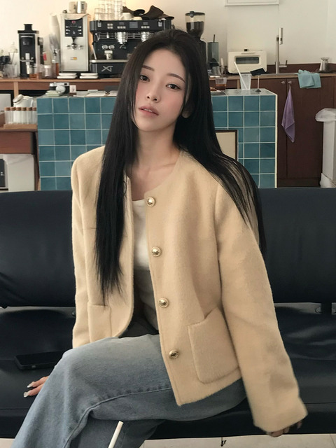 클루니 [5th] Mellow Wool Short Jacket - Butter Beige