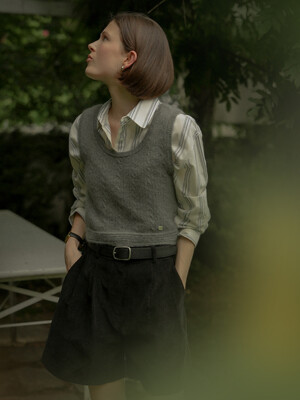 Scoop neck wool knit vest_Gray