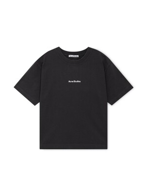 아크네 남성 로고 프린팅 블랙 반팔티 CL0275 900