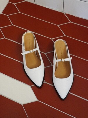 Mary janer mules White