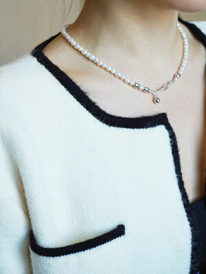 fresh-water pearl necklace 003