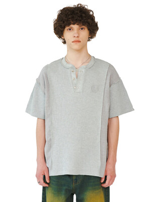 HENLEY NECK MIX T-SHIRT_[GRAY]