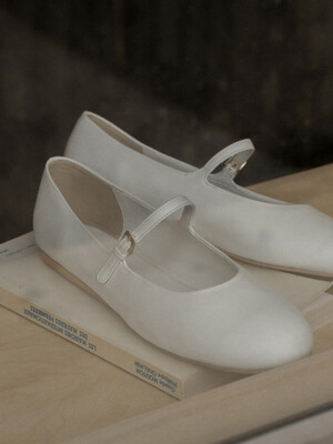 LUV MARYJANE FLATS_IVORY