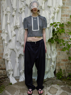 Via Allie check puff blouse_Navy check
