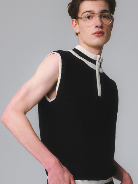 니트 - 문선 (MOONSUN) - UNISEX, Sporty Zip Up Knit Vest / Black