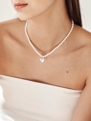 23 Heart pearl Neckalce-silver