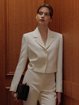 LEVI Tailored short blazer (Light blue/Modern black/Ivory)