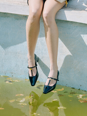 Clair Leather Pumps Black