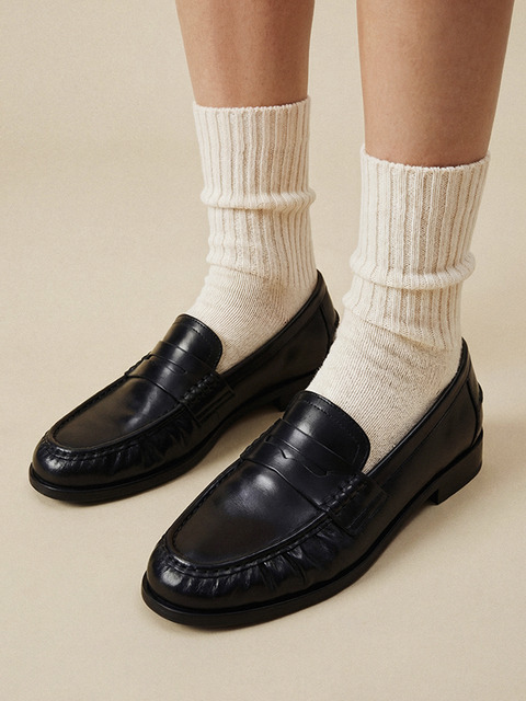 르브제 Shirring Loafer (Black)