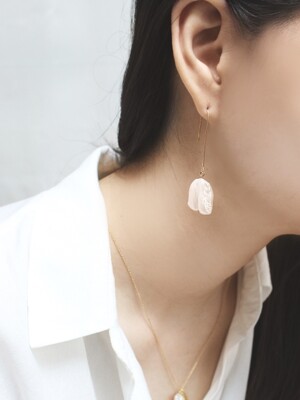 Particulie earring