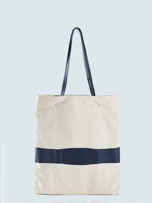 CLASSIC Signature canvas bag