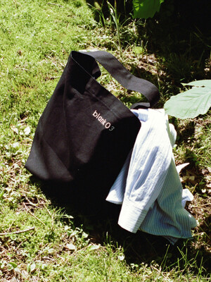 one shoulder canvas bag (black)