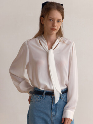 Fall tie blouse / White