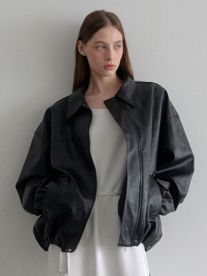 esy kara Leather Jacket (black)