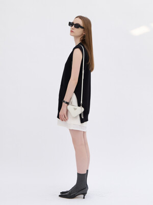 23 Spring_ Black Knit Vest