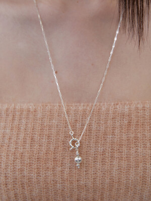 Funk necklace