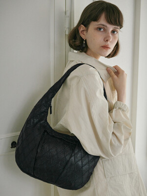 oval bag - pattern black