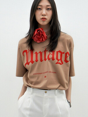 Logo-Print Oversized T-Shirt[Brown(UNISEX)]_UTT-ST76