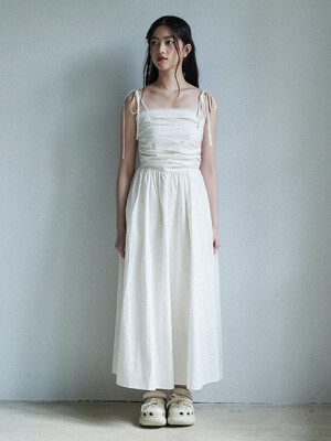 Resort long dress / Ivory