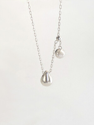 Double Ball Tie Necklace