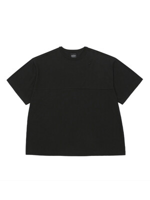 ZIPPER POCKET T-SHIRTS (BLACK)