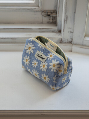 ouior everyday pouch - marguerite blue