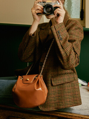 [단독]Medium Magot bag_Crack Mocha