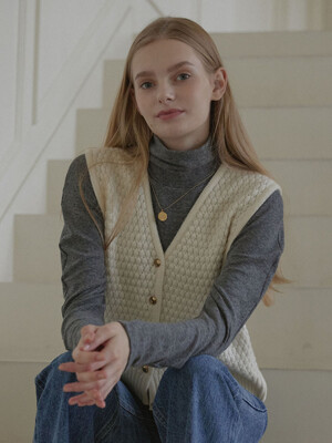 Tweed Goldish Knit Vest - Ivory