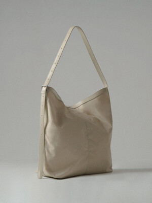 trimming bag (ivory)
