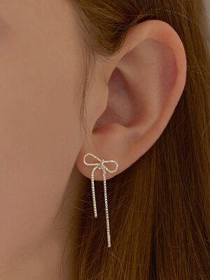 [단독][6mm+10mm 진주귀걸이 증정] Shining chain ribbon drop earring