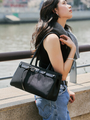 [단독]BEA SHOULDER BAG NYLON_BLACK