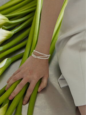 [단독][MJxME] Petite Pearl Bunch Bracelet