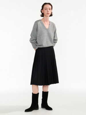 Classic pleated mid-skirt (Black)
