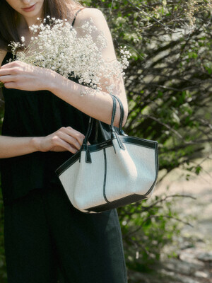 [단독]MINI SHELL BAG [BLACK - CANVAS]