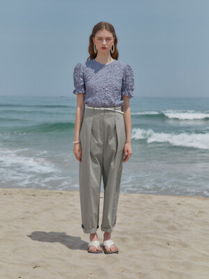 One Tuck Loose Fit Pants NEW3ML624