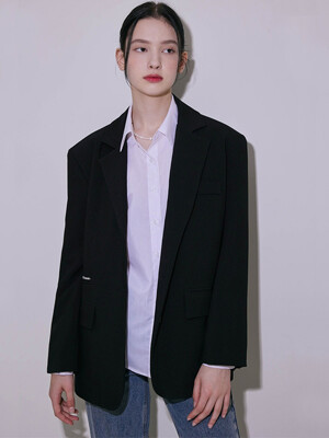 Two Pocket Embroidery Jacket [Black]