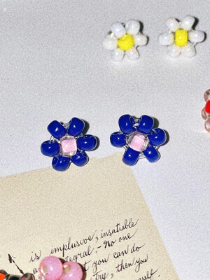 Lovely Blue Flower Beads Earring