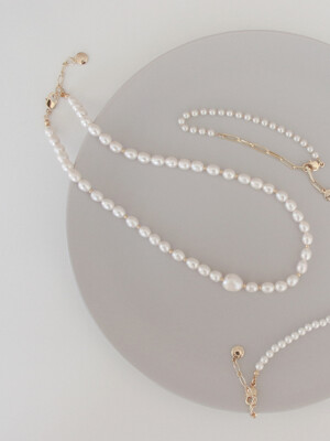 Pearl Mix Necklace