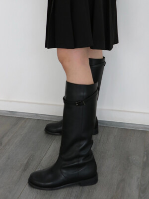 strap round long boots (black)