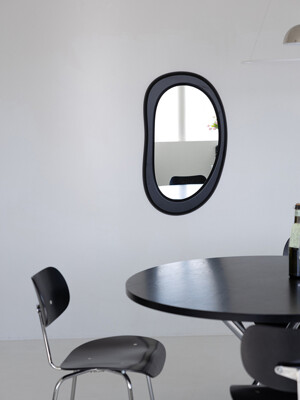 Pebble Mirror (Black)
