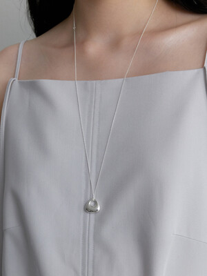 Tote necklace