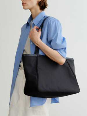 TOVI NYLON SHOPPER BAG (BLACK)