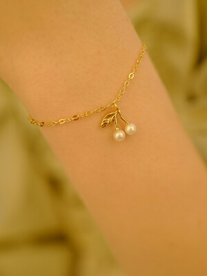 cherry bracelet
